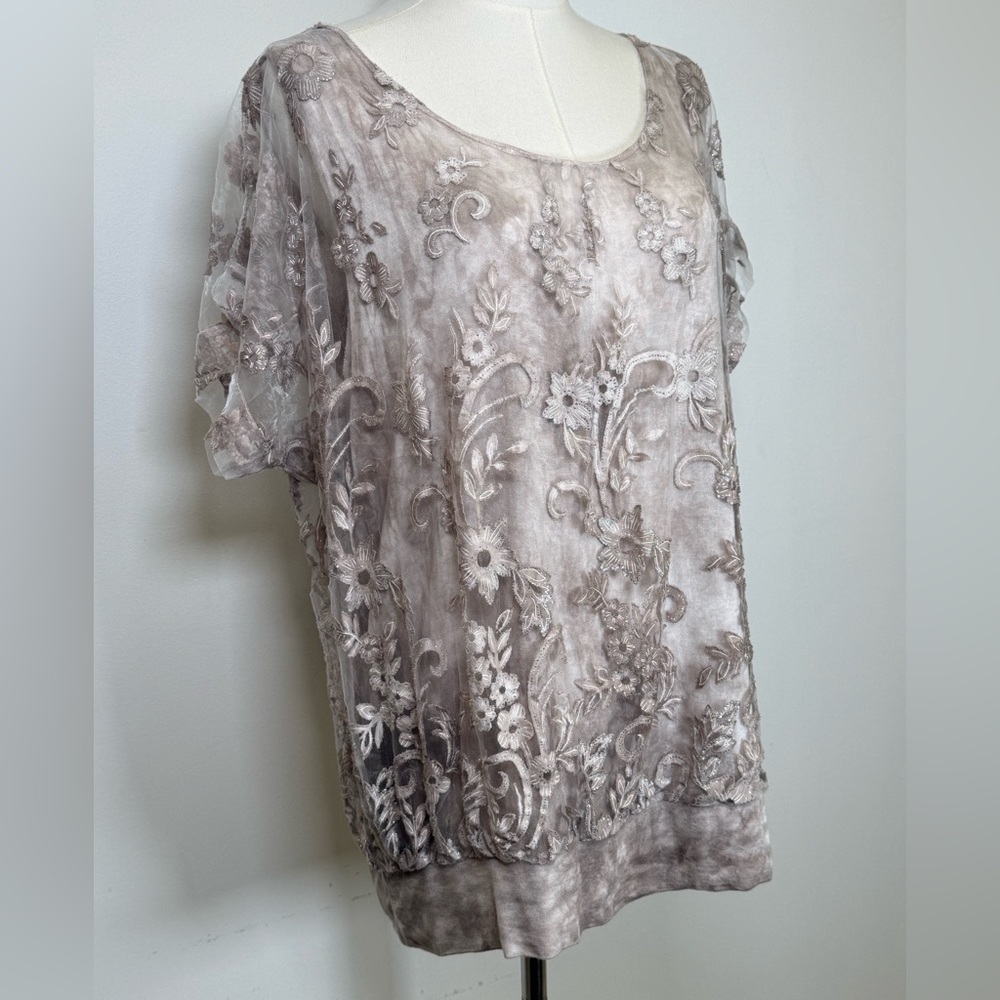 Angela Mara Sheer Floral Appliqué Top Soft Fabric Made In Italy Women’s Large - Picture 6 of 13